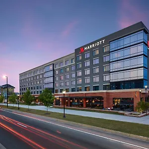 ホテル Unc Marriott & Conference Center